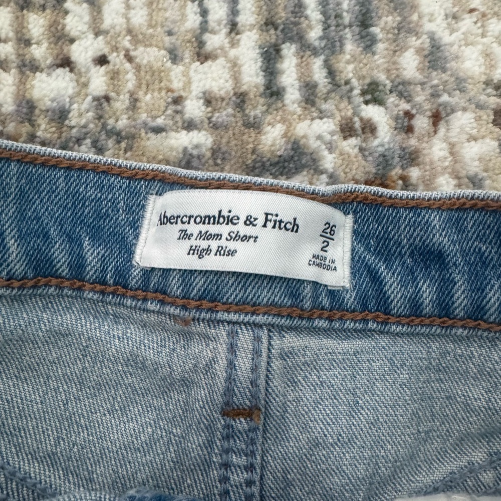 Abercrombie Mom Short Size 26 - Picture 3 of 3